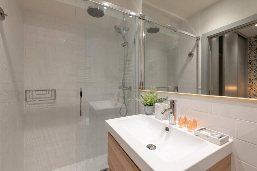 شقة Sophisticated Brand New Flat مدريد المظهر الخارجي الصورة