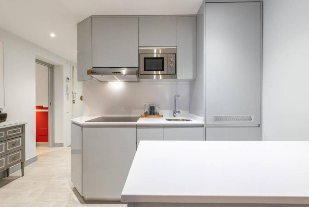 شقة Sophisticated Brand New Flat مدريد المظهر الخارجي الصورة