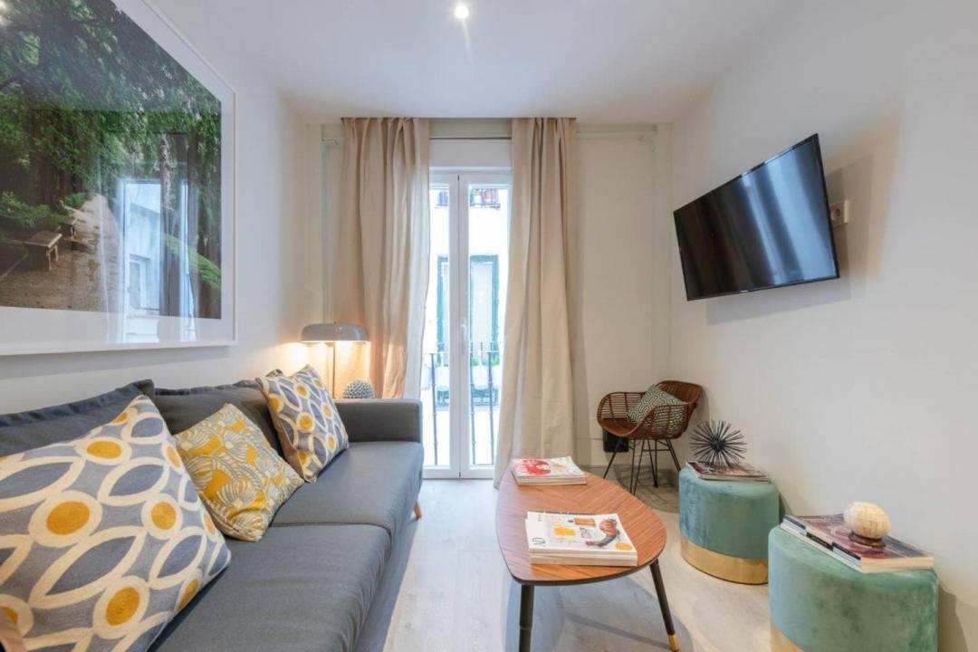 شقة Sophisticated Brand New Flat مدريد المظهر الخارجي الصورة